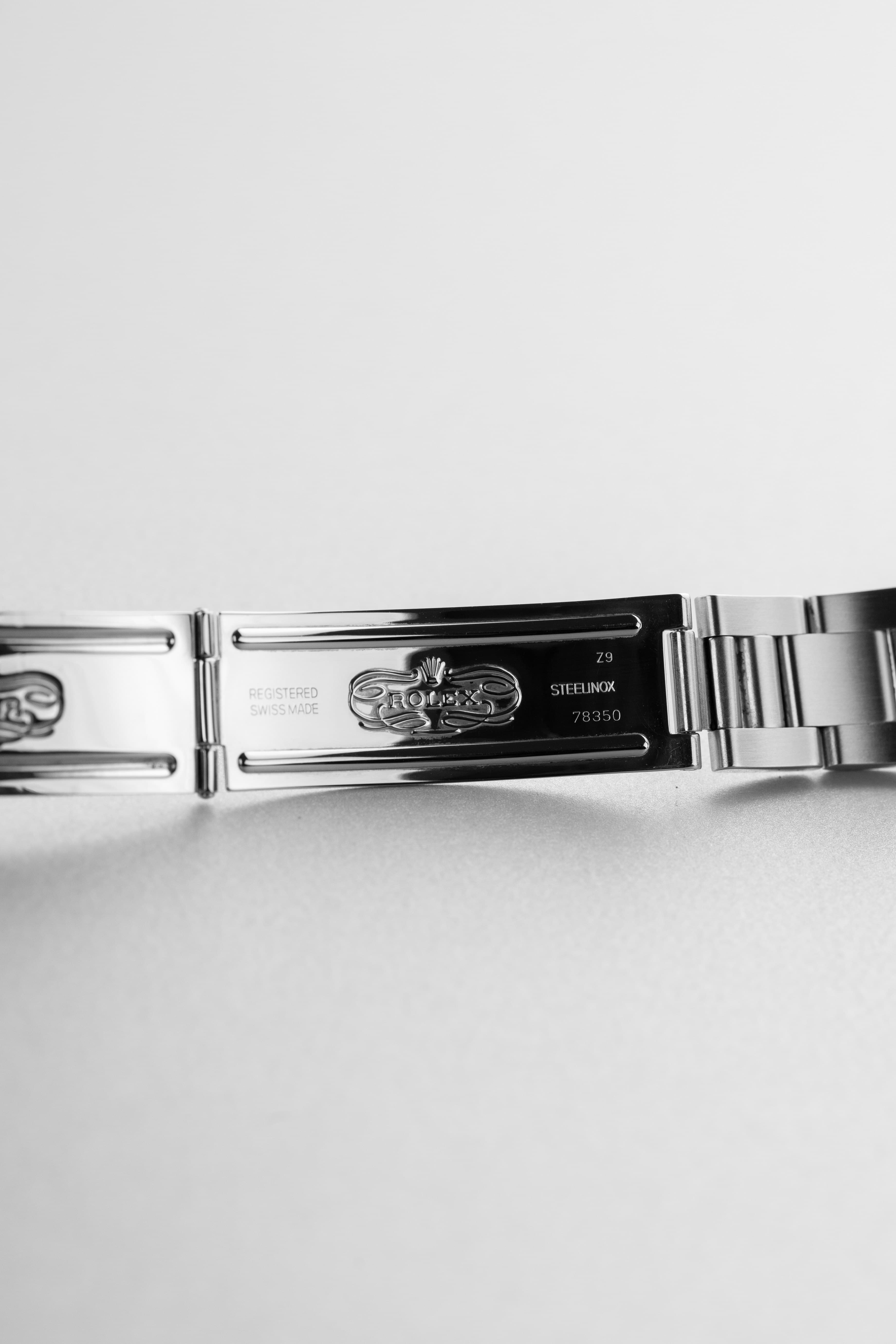 SGNE Rolex Oyster Perpetual 31 ref. 67480 1997 г. — синий циферблат «Explorer 3-6-9», оригинальная гарантия, идеальное состояние - Застёжка внутри