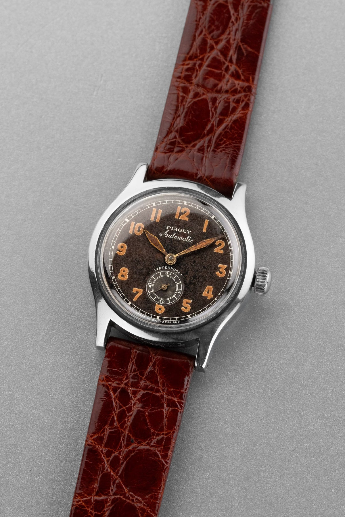 SJNV Extremely Rare and Astonishing Piaget “Military” Automatic in Steel, circa 1945 - Three Quarters