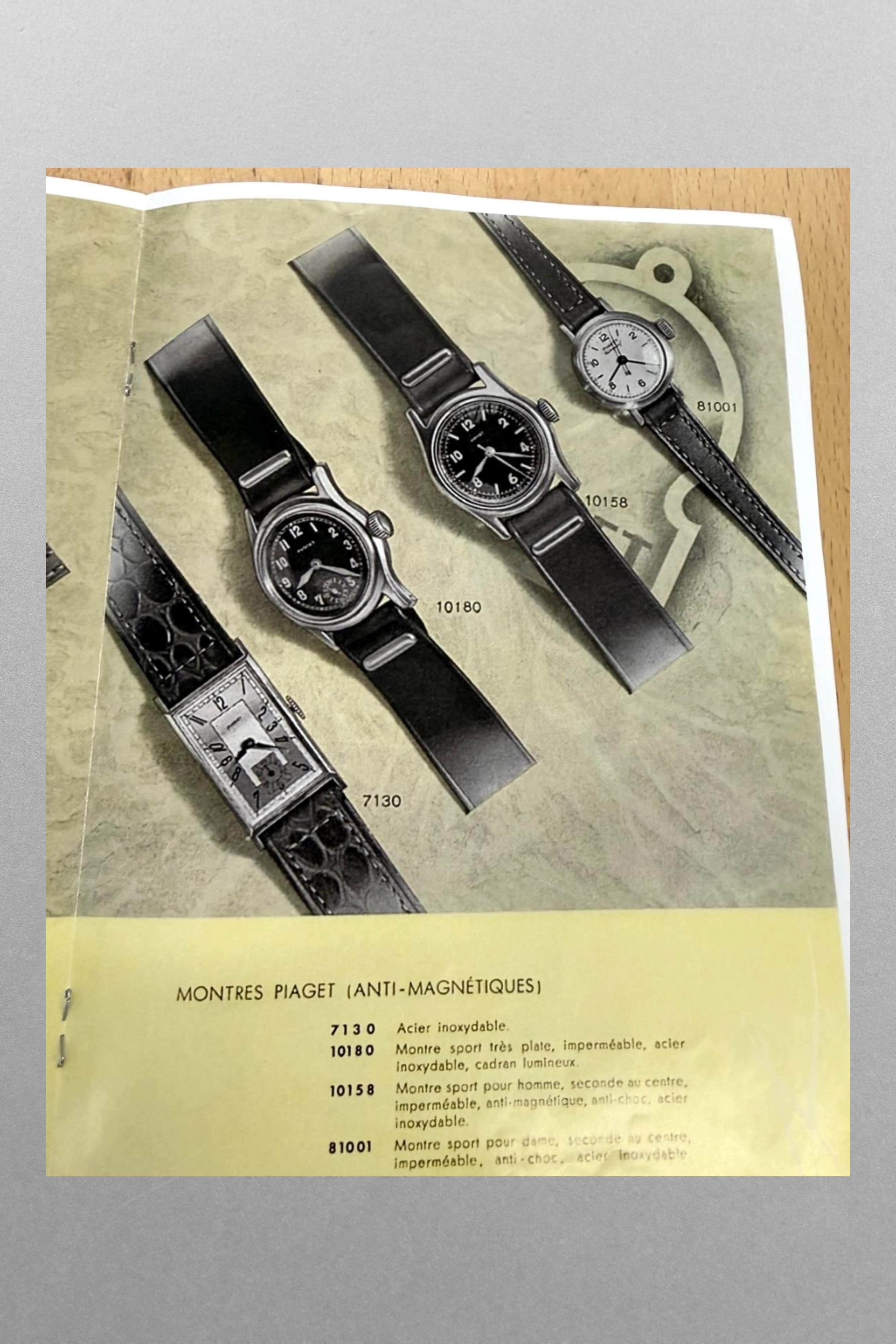 SJNV Rarissime et étonnante Piaget « Militaire » Automatique en acier, circa 1945 - Vintage Ad