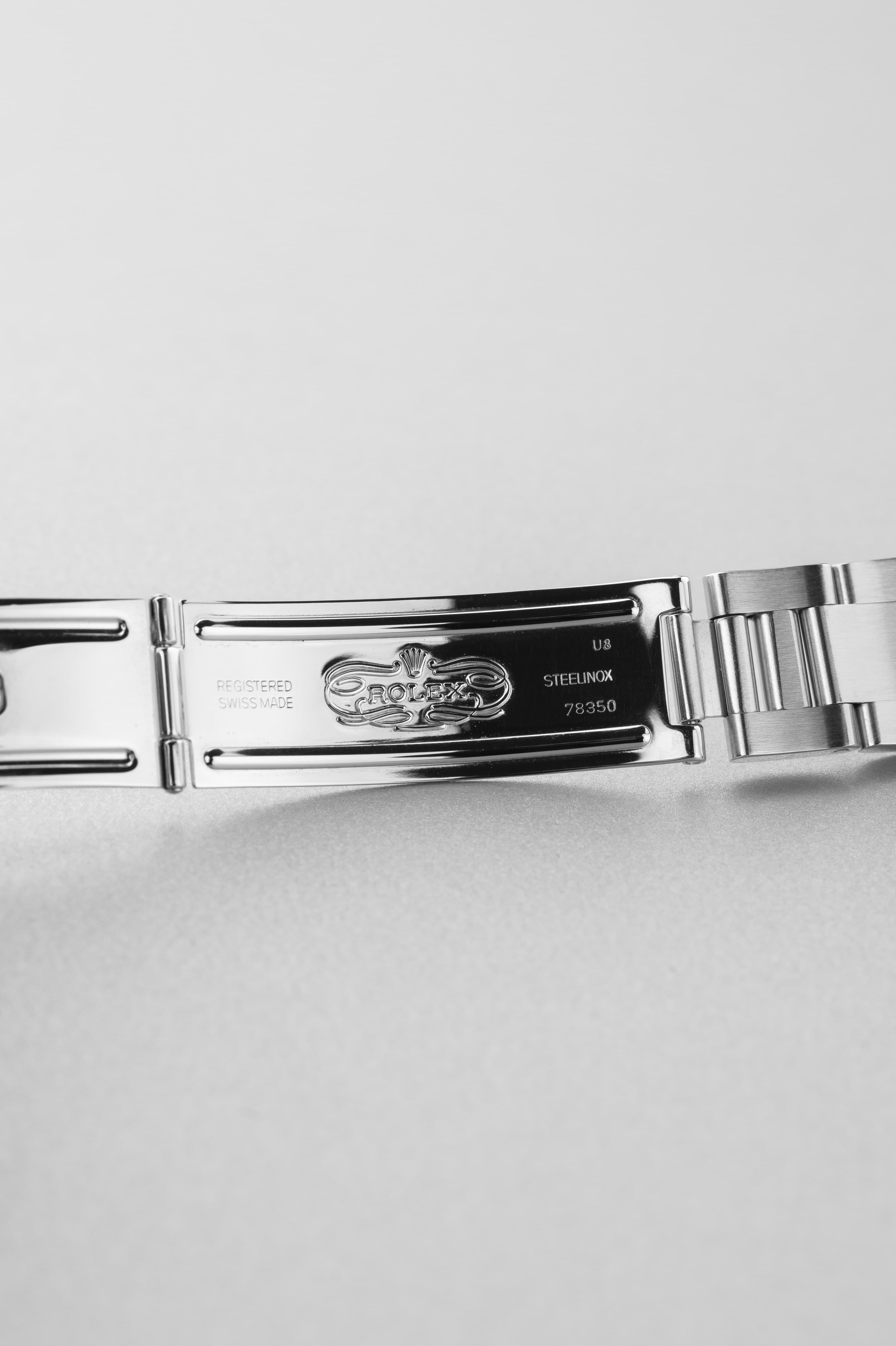 SUK2 Rolex Oyster Perpetual 31 réf. 67480 de 1997-1998 – Garantie Rolex d’origine + Cadran rose/saumon « Explorer 3-6-9 » - Buckle Inside