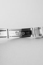 SUK2 Rolex Oyster Perpetual 31 réf. 67480 de 1997-1998 – Garantie Rolex d’origine + Cadran rose/saumon « Explorer 3-6-9 » - Buckle Inside