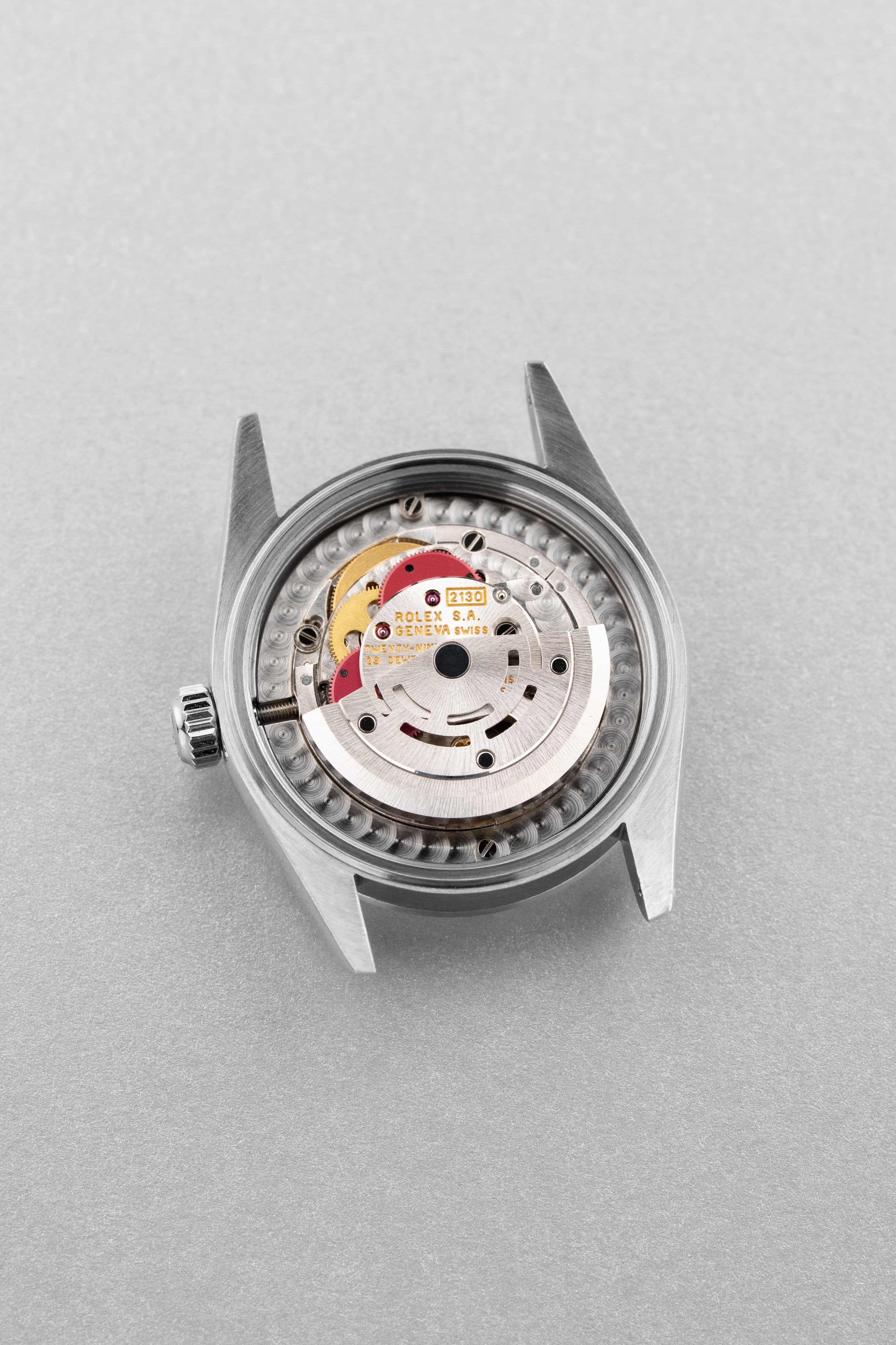 SUK2 Rolex Oyster Perpetual 31 réf. 67480 de 1997-1998 – Garantie Rolex d’origine + Cadran rose/saumon « Explorer 3-6-9 » - Movement