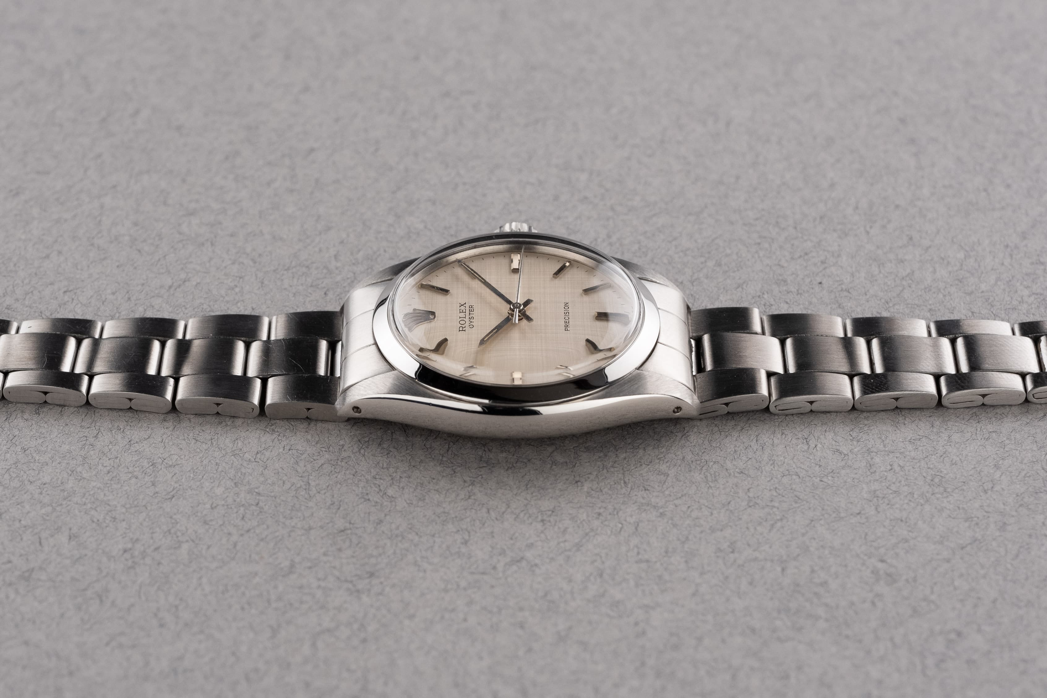 TLKU Rolex Oyster Precision 6426 « Linen Dial » de 1972 - Left side