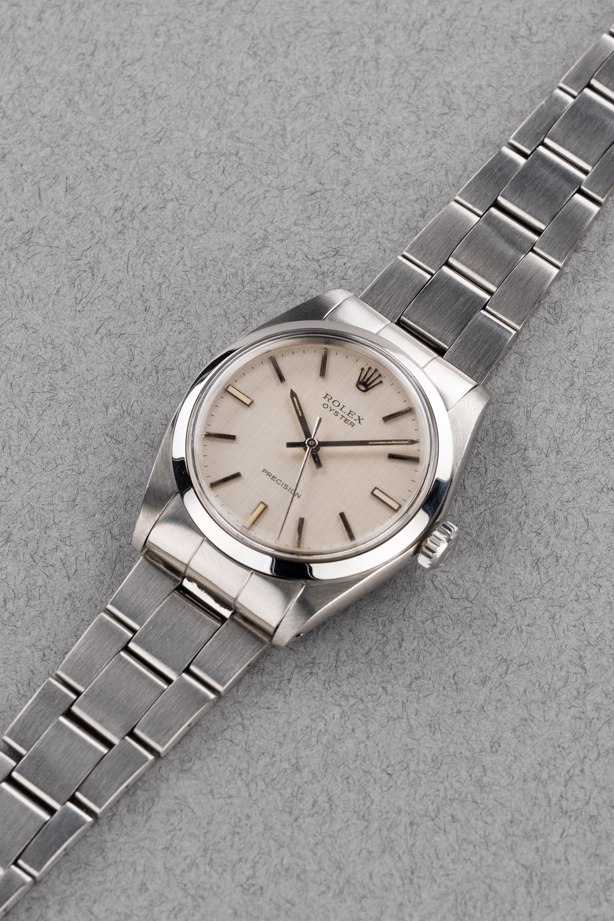 TLKU Rolex Oyster Precision 6426 « Linen Dial » de 1972 - Three Quarters
