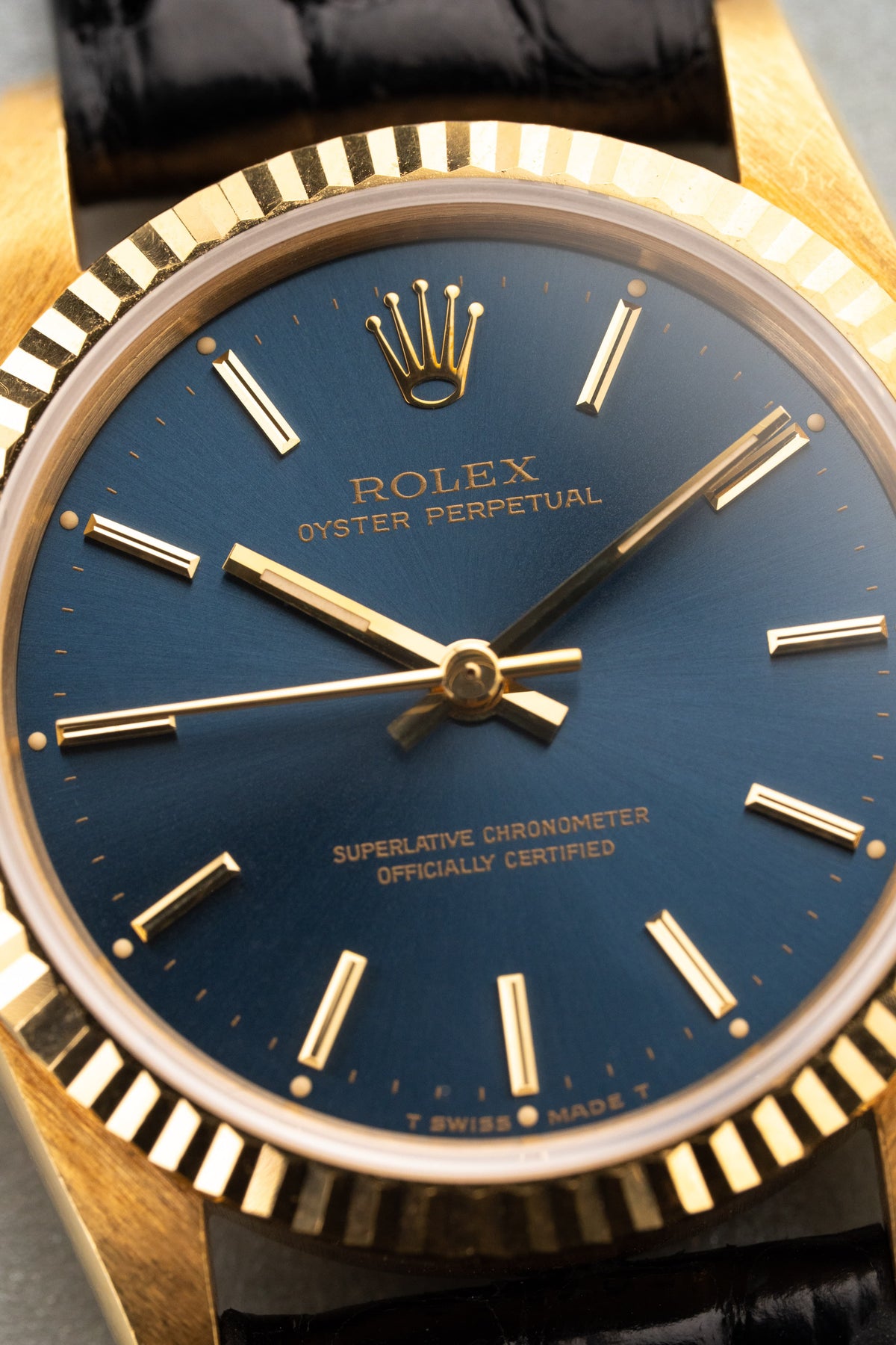 TYPG Rare 1990 Rolex Oyster Perpetual 31 Ref. 67518 in Yellow Gold – Perfect Condition - Dial