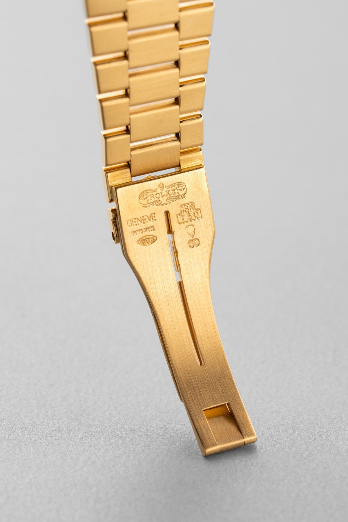 TZBB Rolex Day-Date Oysterquartz réf. 19018 en or jaune de 1979 – Excellent état - Buckle Inside