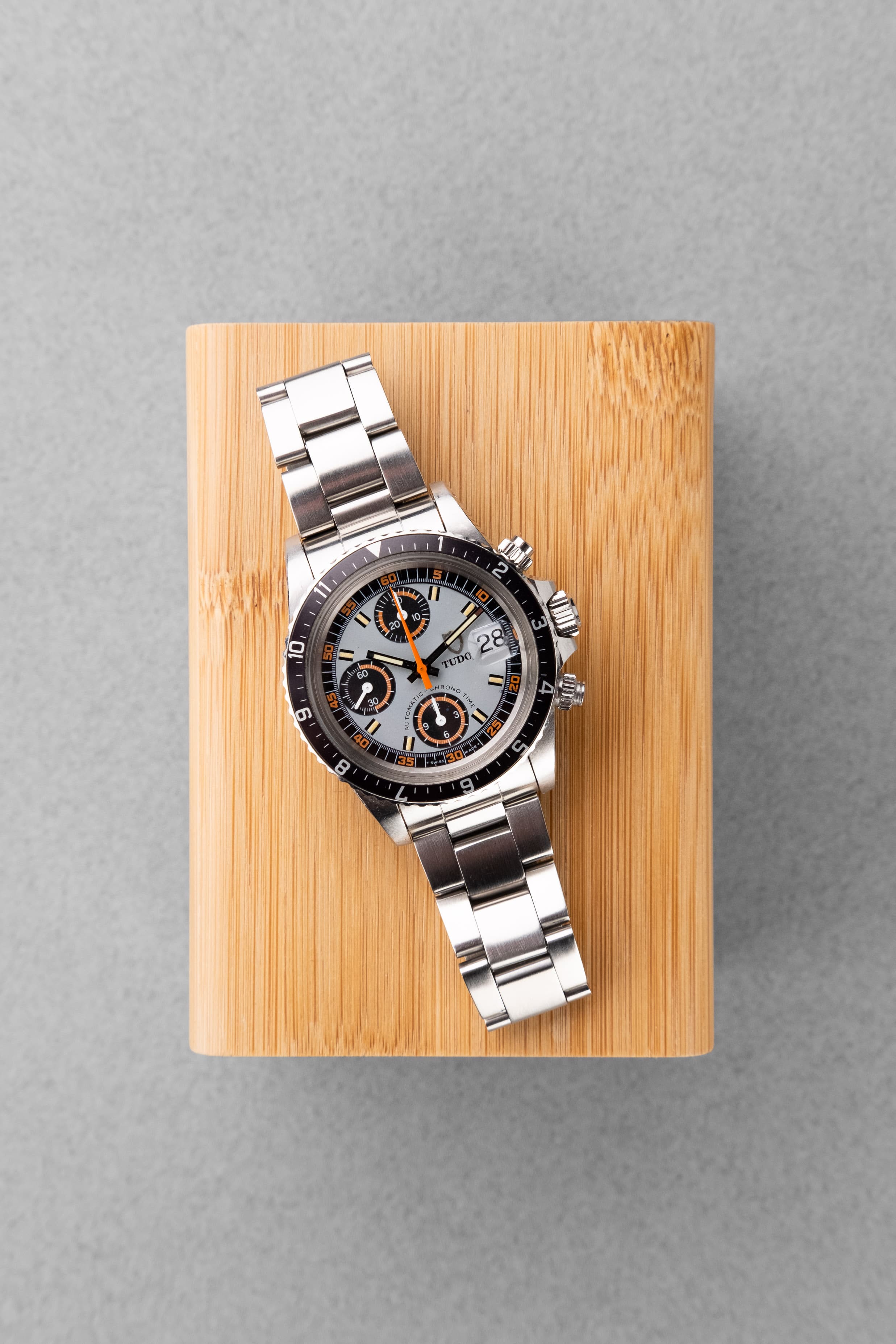 VPY2 Rare Tudor 94210 « Big Block Monte-Carlo » de 1988 – Jamais polie ! - Lifestyle