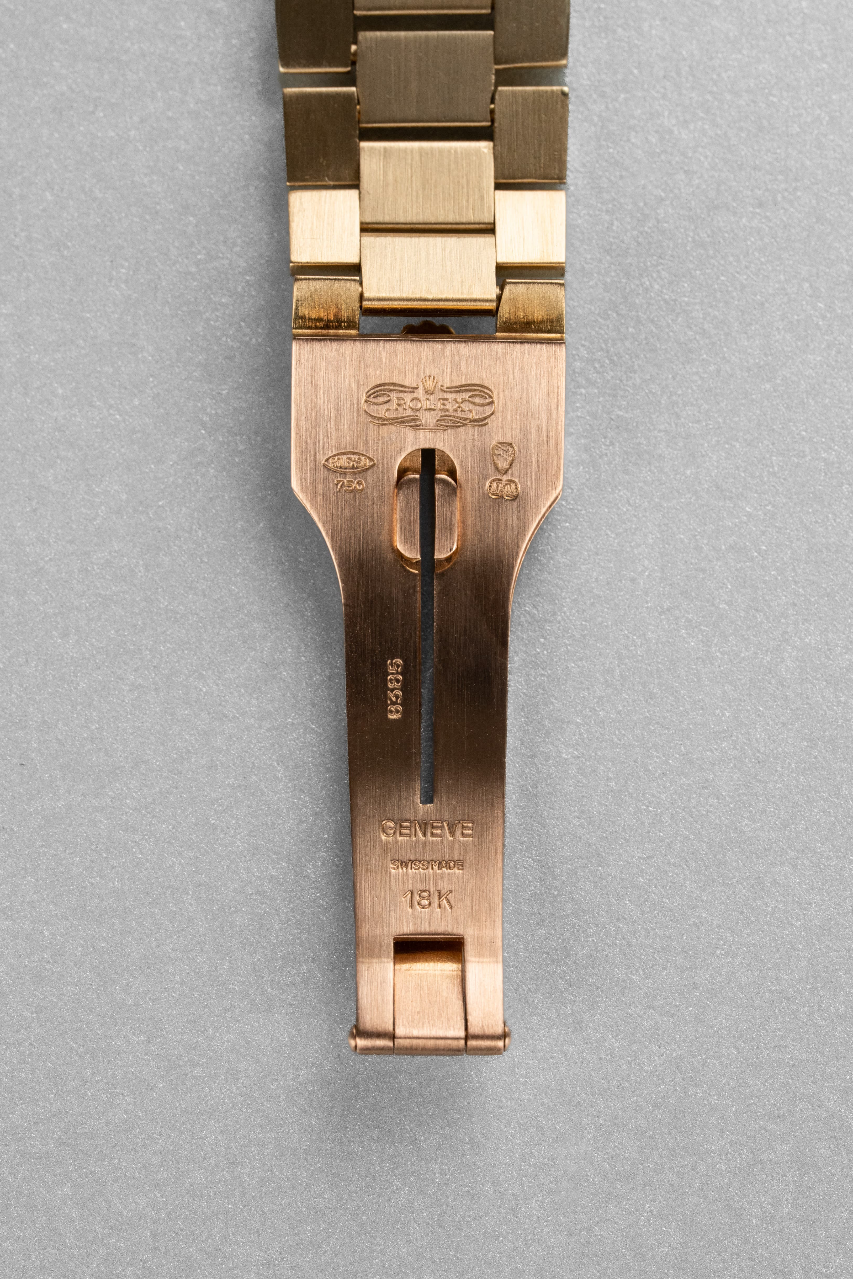 WJ8H Superba Rolex Datejust ref. 16018 in oro giallo del 1983 – Quadrante Onyx «SWISS Only» - Fibbia interno