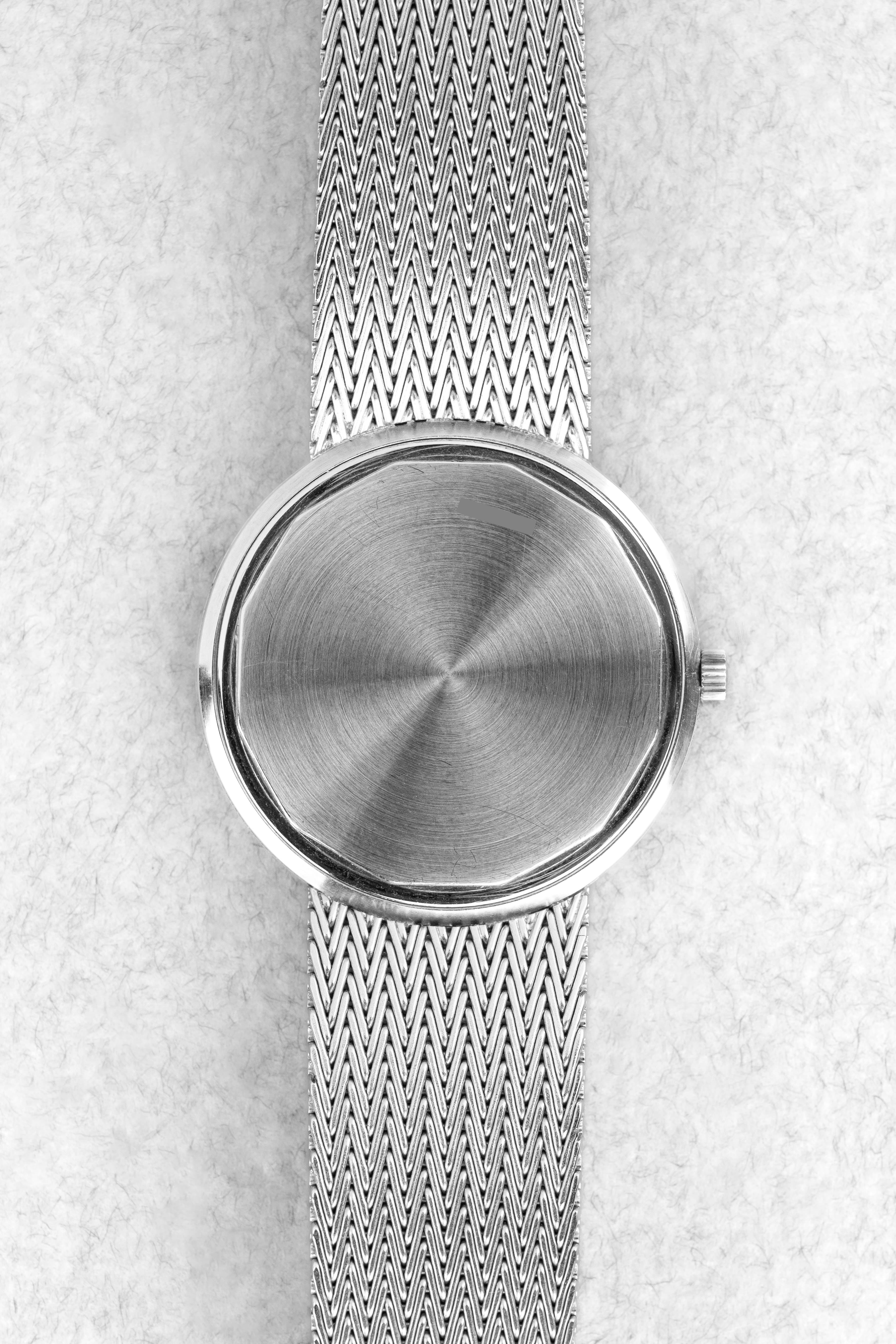 X47E Exceptionnelle Audemars Piguet Fleurs Bleues en or blanc et diamants, probablement unique, Automatique Cal. 2121 - Back