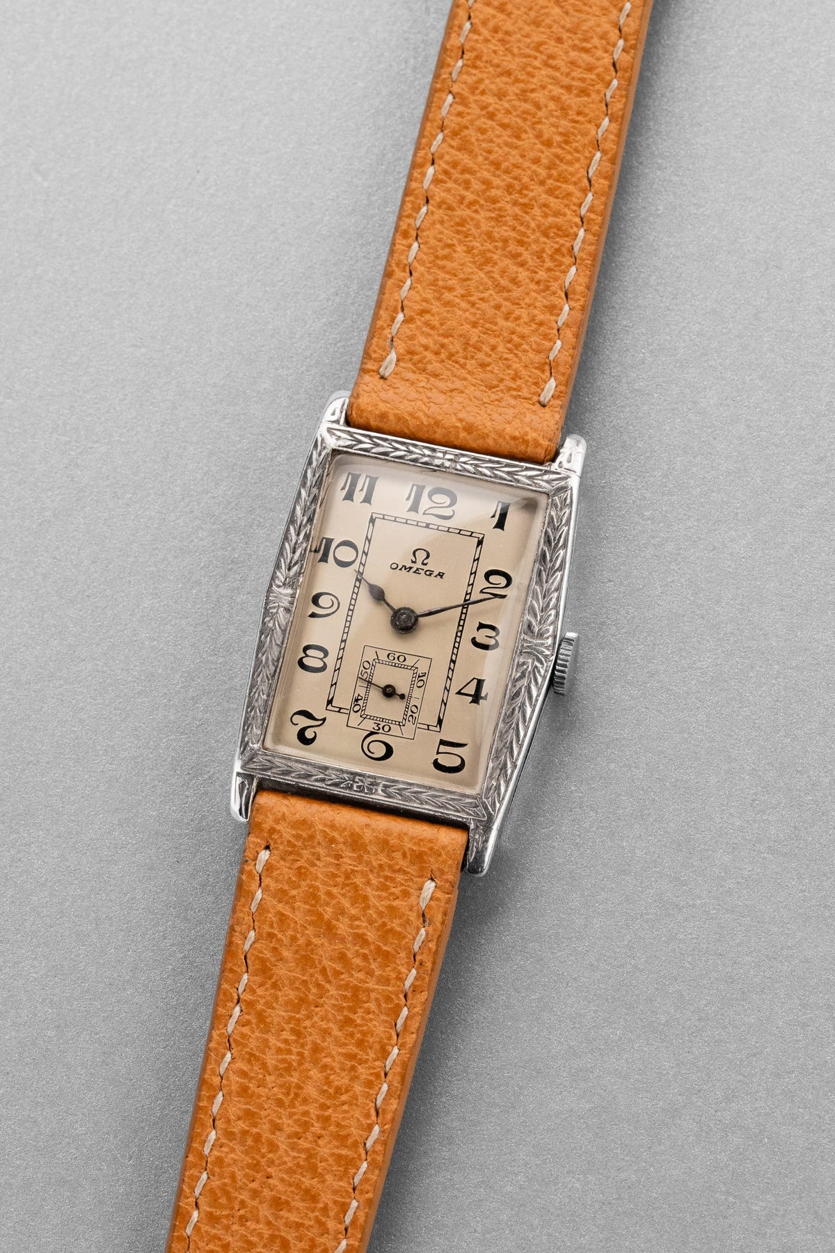 XRCC Superb and Rare Rectangular Omega “Jumbo” in Silver, circa 1929 - Three Quarters