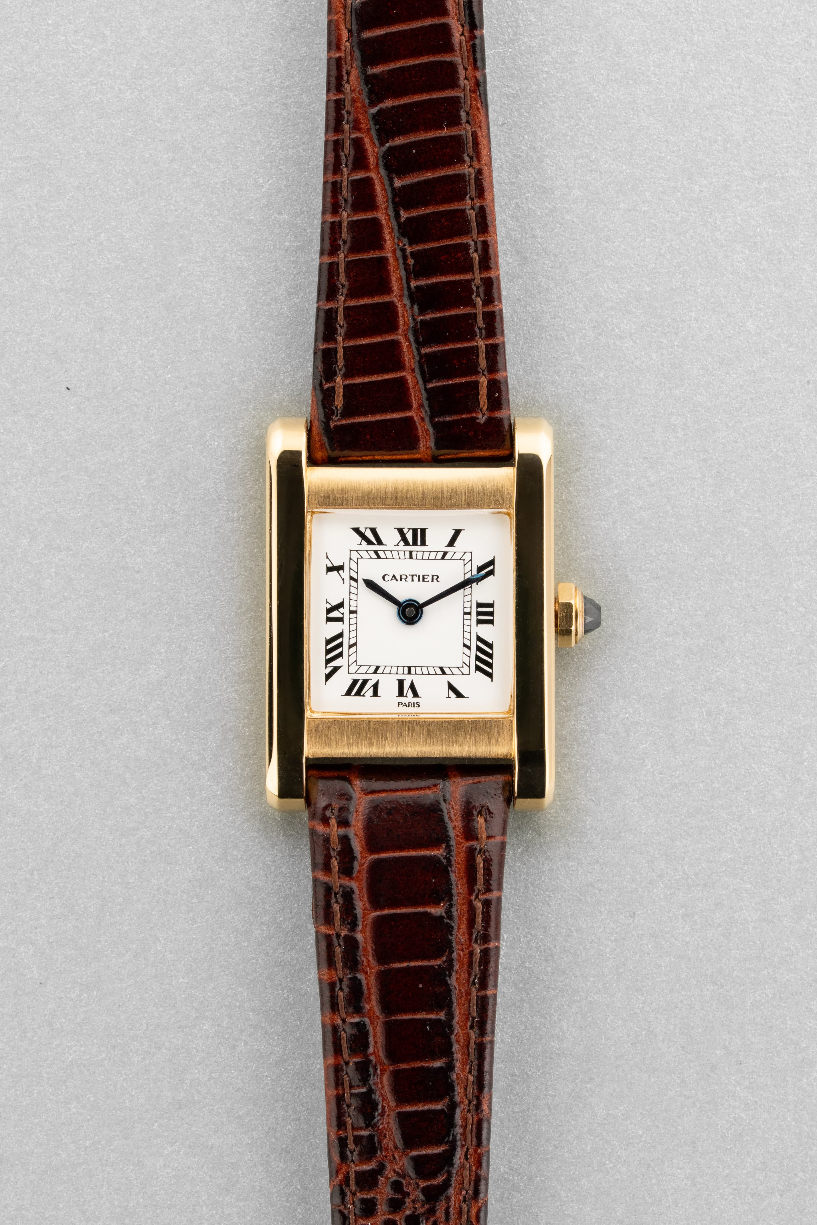 Y2PF Cartier Tank Normale réf. 78093 en or jaune, circa 1975 – Cadran « PARIS » - Front