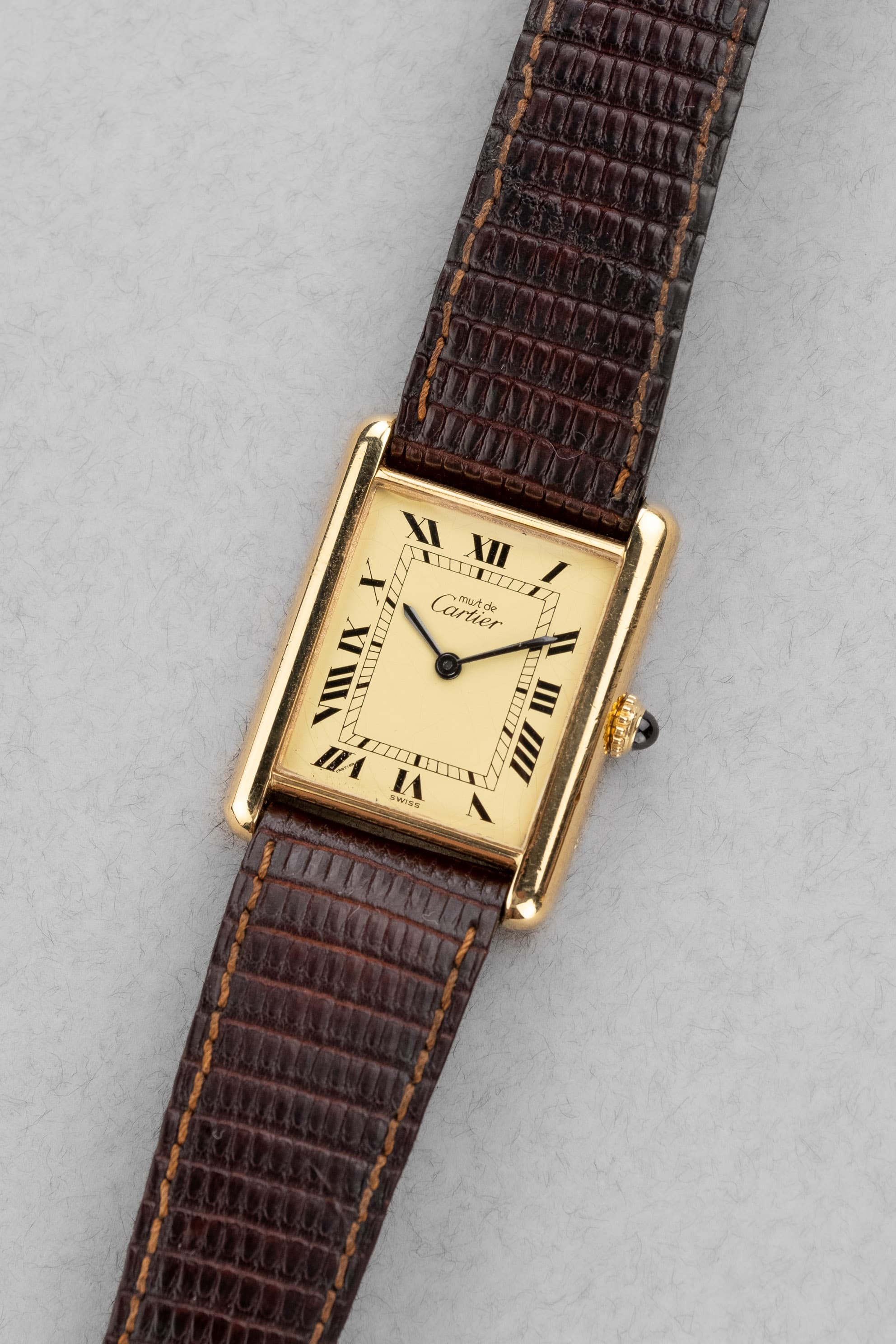 Y9YP Cartier Tank Must MécaniqueGrande Taille « Cream/Ivory Roman » – Full Set - Three Quarters