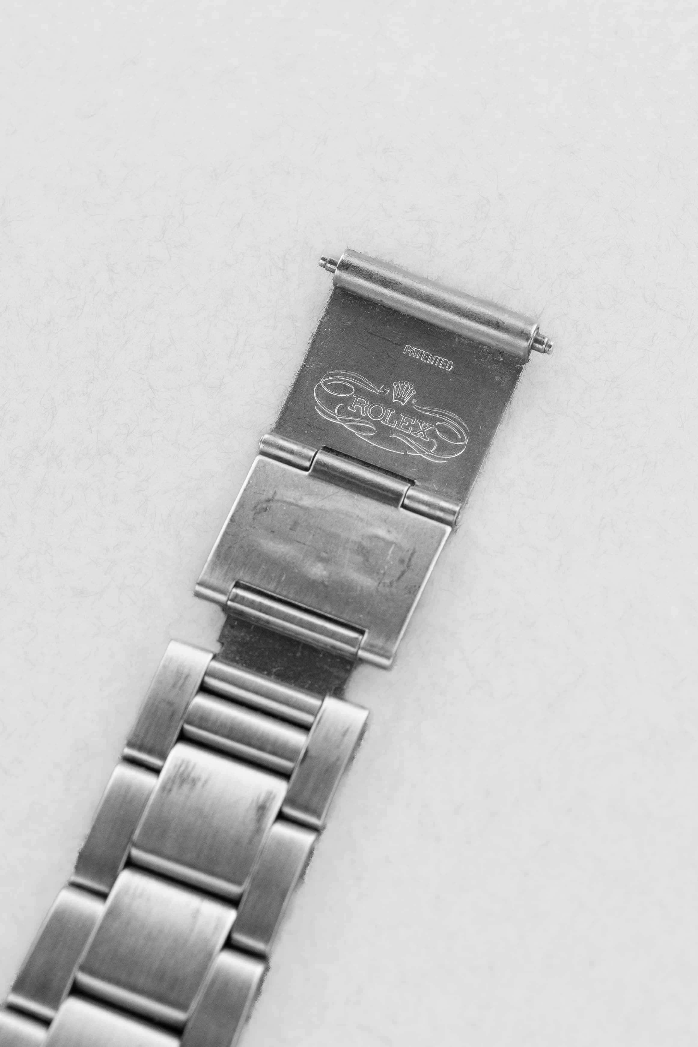 YAFC Superbe Rolex Sea-Dweller réf. 1665 « Double Rouge » Mark IV de 1975 - Feature