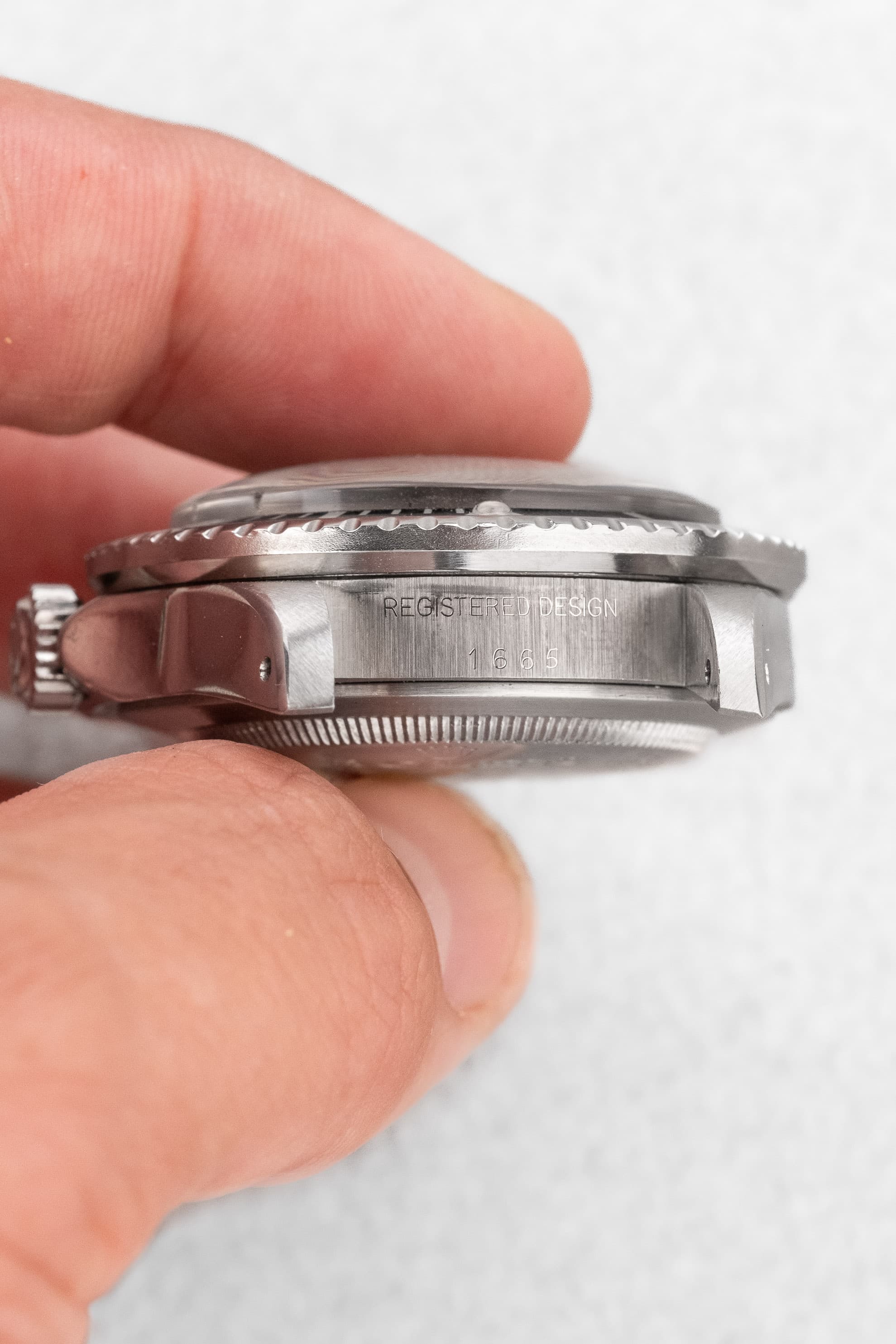 YAFC Superbe Rolex Sea-Dweller réf. 1665 « Double Rouge » Mark IV de 1975 - Lugs - Reference