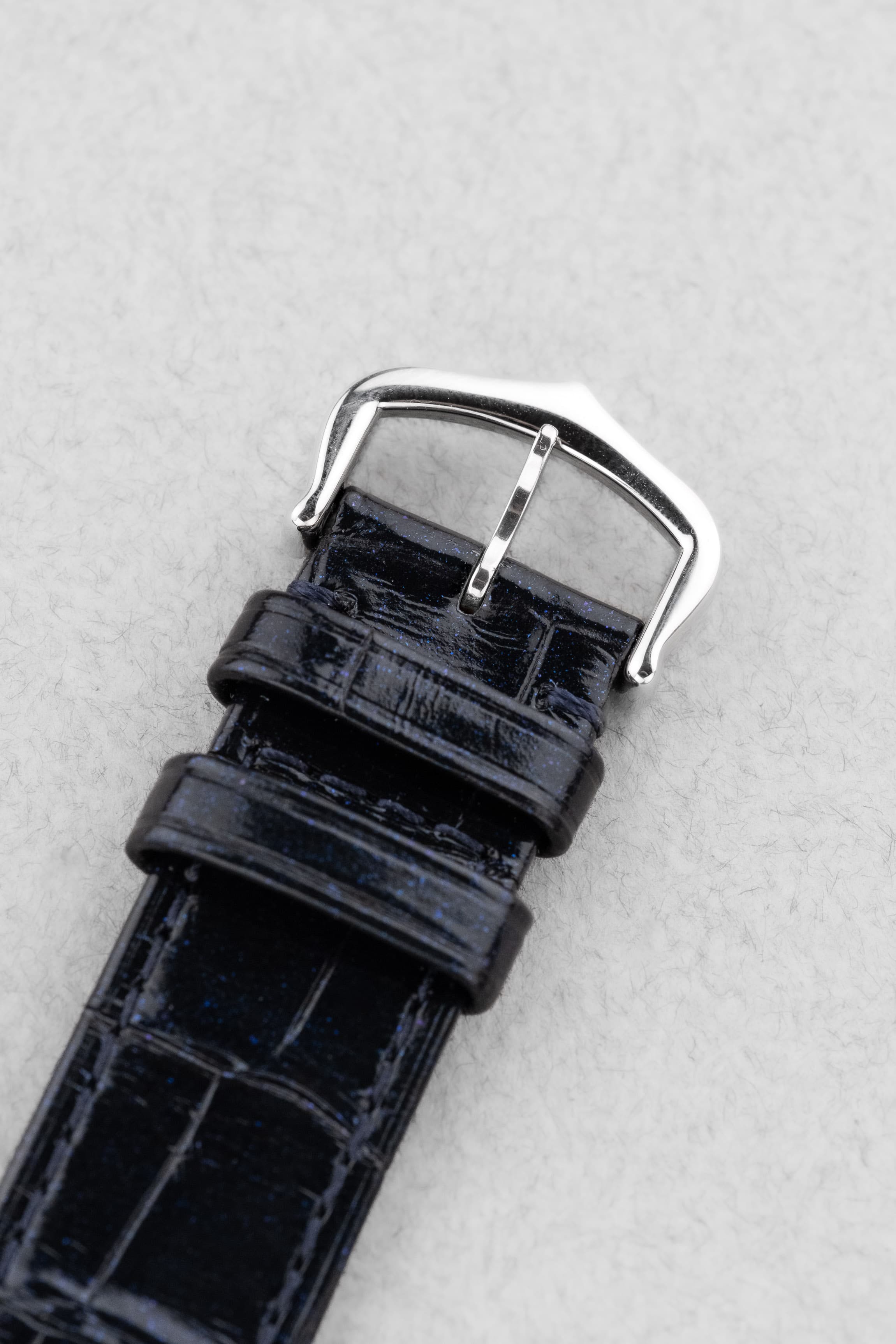 YSVF Cartier Santos-Dumont en Platine et Aventurine bleue, Édition limitée « La Baladeuse », neuve de 2025 - Buckle Outside