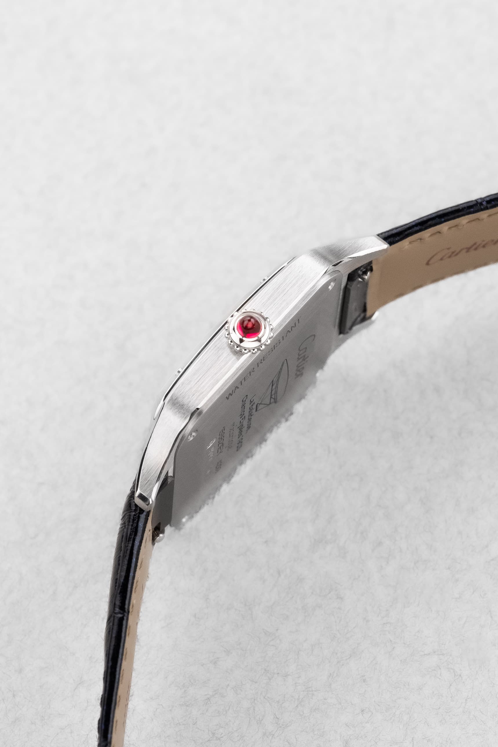 YSVF Cartier Santos-Dumont en Platine et Aventurine bleue, Édition limitée « La Baladeuse », neuve de 2025 - Right side