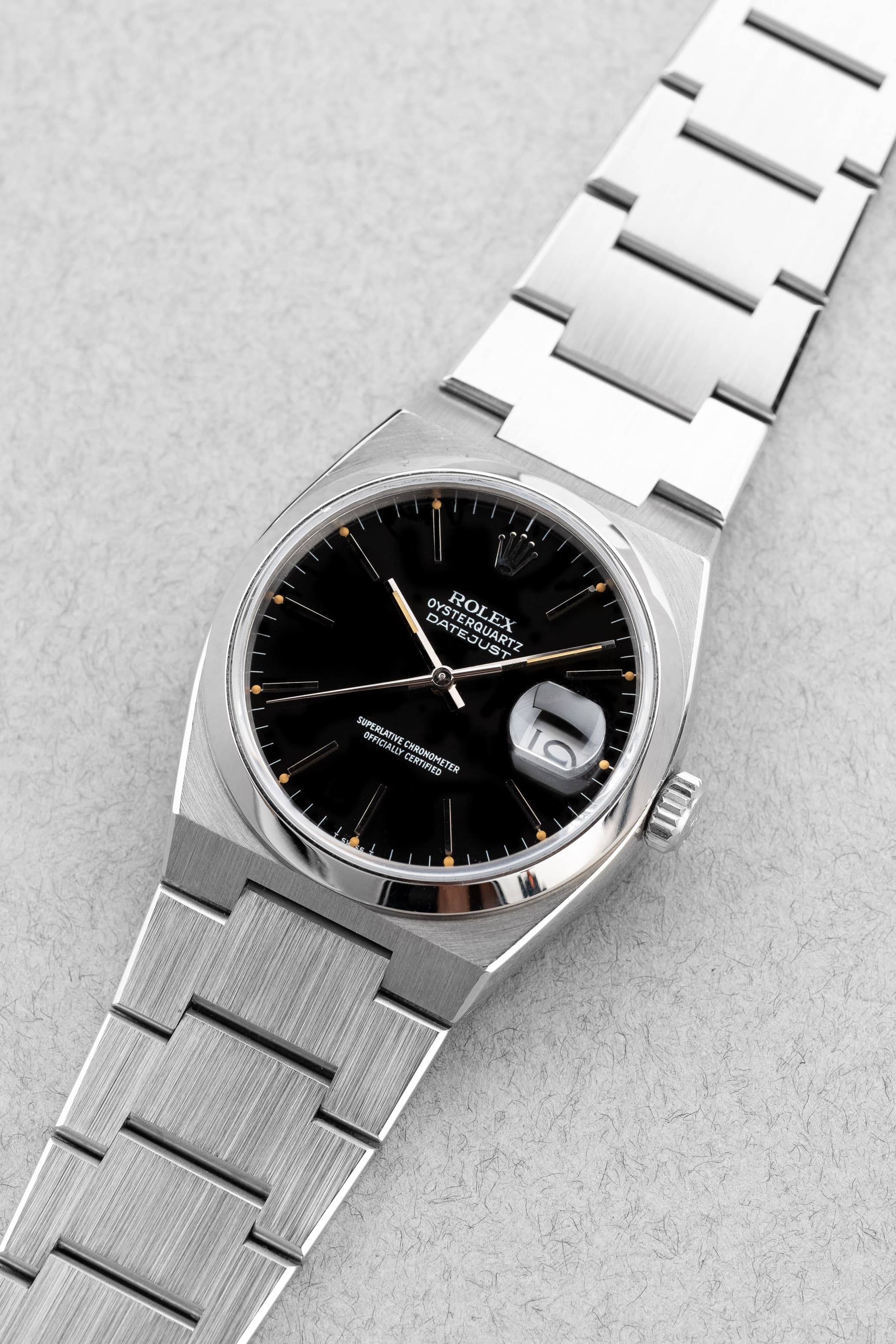 YTEC Rolex Datejust Oysterquartz réf. 17000 de 1982 – Parfait état et superbe patine - Three Quarters