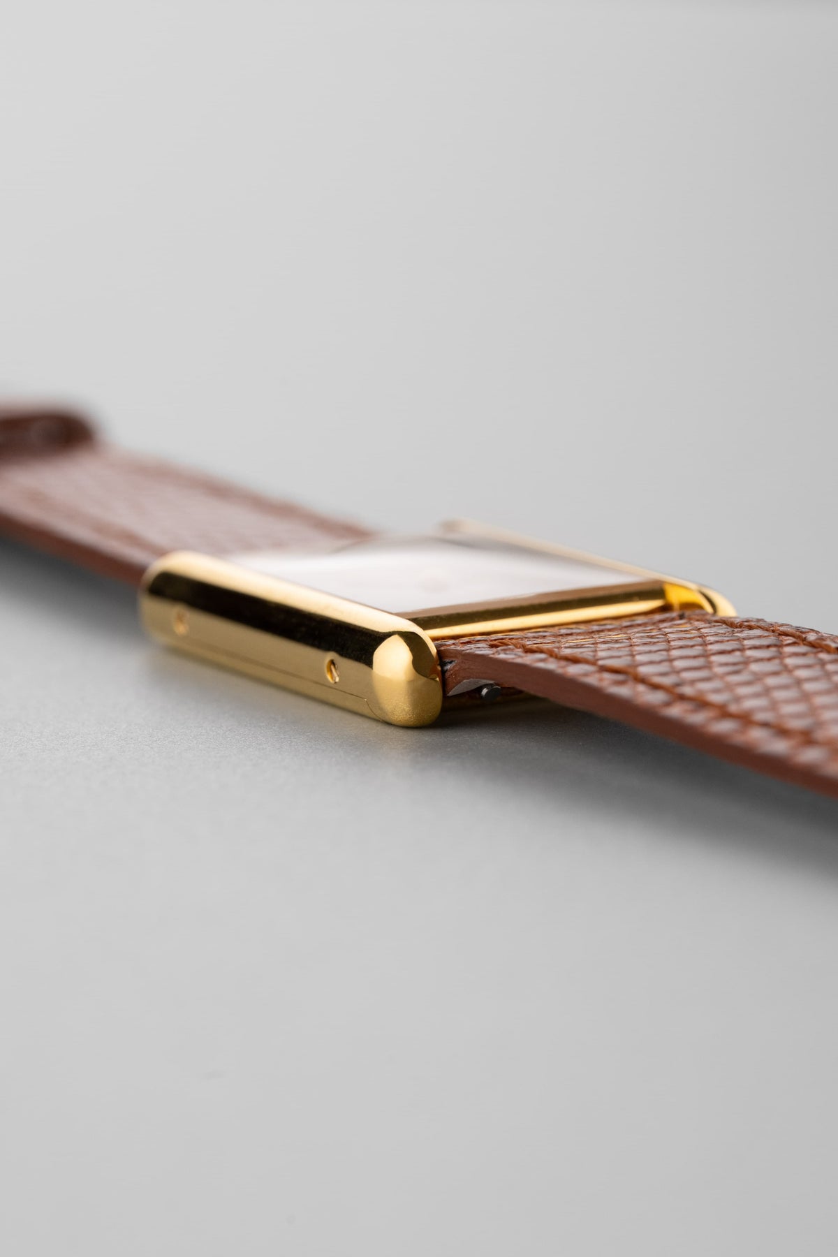 YX8X Cartier Tank Must Mécanique GM 6 “Wood/Turtle/Tortoiseshell Dial” - Left side