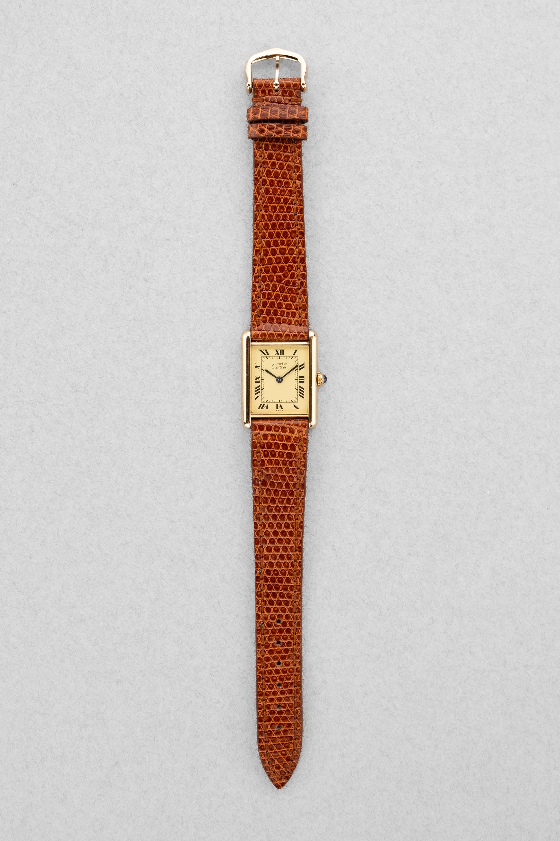 YM2B Cartier Tank Must Quartz GM 5 « Cream/Ivory Roman Dial », circa 1990 - Overview